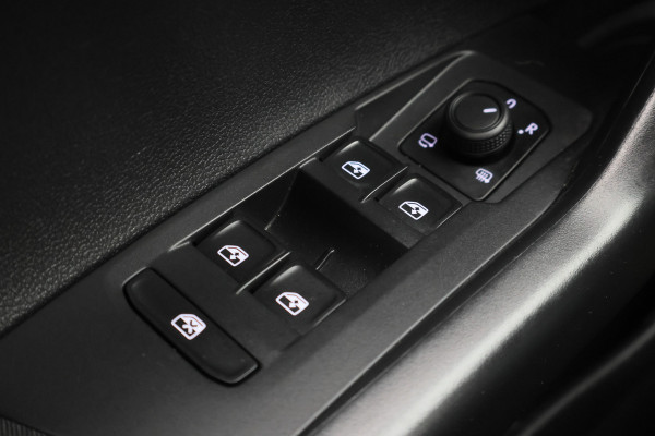 Volkswagen Polo 1.0 TSI Go Virtual Cockpit, LED, ACC, Apple Carplay, PDC, 15"