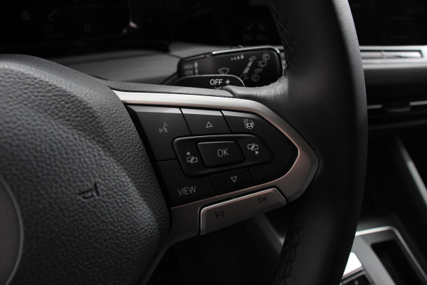Volkswagen Golf 1.5 eTSI 150pk Automaat Style Sfeer verlichting Navigatie Climate control Camera Adaptive Cruise control Led Parkeer sensoren Lichtmetalen Velgen
