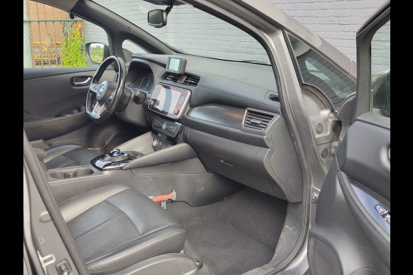 Nissan Leaf e+ N-Connecta 62kWh Adap.Cruise Warmtepomp Leder+Verwarmd 360°Camera Ecc Stuurverwarming Navi Apple Carplay/Android Auto Lmv Privacy Glas Isofix DAB Bluetooth Led Dodehoekdetectie 1e Eigenaar Origineel Nederlandse Auto