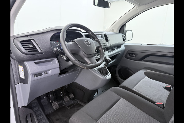 Opel Vivaro Combi 1.5CDTI 120PK L2 9-Persoons Airco Cruise Control Isofix Bluetooth Schuifdeur ESP 1e Eigenaar Origineel Nederlandse Auto