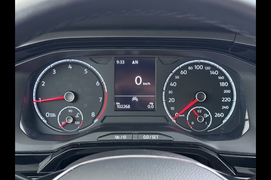 Volkswagen Polo 1.0TSI 96PK 5Drs R-Line Edition Adap.Cruise Navi Apple Carplay Android Auto Climate Control Cruise Control Pdc DAB Bluetooth Isofix Lmv Privacy Glas Led Origineel Nederlandse Auto Dealeronderhouden