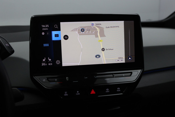 Volkswagen ID.3 First Max 58 kWh 204 PK, SOH 92 %, Matrix-LED, Panoramadak, adap. Cruise Control, Winterpakket, Head-UpMassage