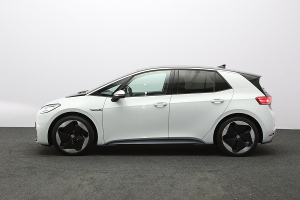 Volkswagen ID.3 First Max 58 kWh 204 PK, SOH 92 %, Matrix-LED, Panoramadak, adap. Cruise Control, Winterpakket, Head-UpMassage