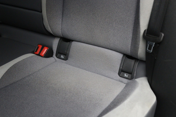 Volkswagen ID.3 First Max 58 kWh 204 PK, SOH 92 %, Matrix-LED, Panoramadak, adap. Cruise Control, Winterpakket, Head-UpMassage