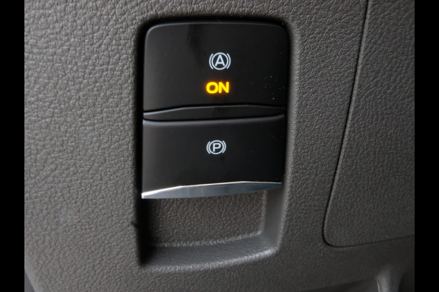 Ford E-Transit Bestelauto 350 L4 Trend 184pk Elektrisch | 68kwh | Ford Voorraad | PRIJS o.b.v. SUBCONTRACTOR | Volledige inrichting | Side bars | Doorloopfunctie cabine | Subco |