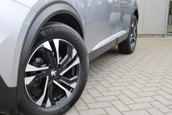 Peugeot 2008 1.2 PureT. 130PK Allure Gr.-Navigatie/Camera/Cruise-control/Carplay-android