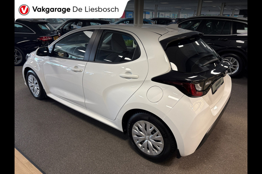 Toyota Yaris 1.5 Hybrid 115 Comfort/navi/camera/cruisec/lane assist/boeken