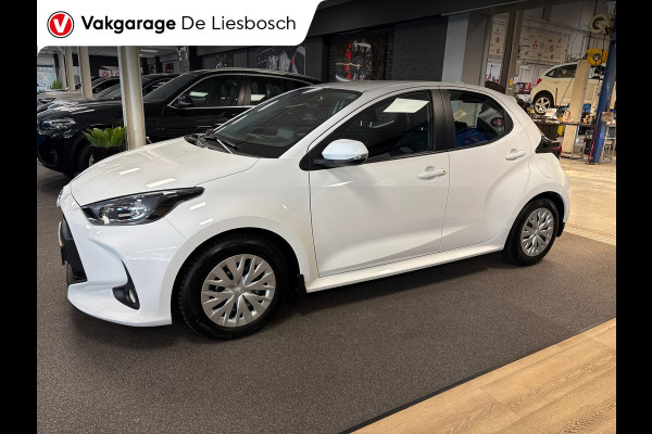 Toyota Yaris 1.5 Hybrid 115 Comfort/navi/camera/cruisec/lane assist/boeken