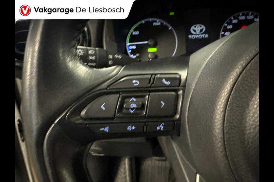 Toyota Yaris 1.5 Hybrid 115 Comfort/navi/camera/cruisec/lane assist/boeken