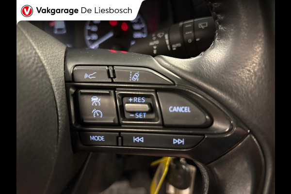 Toyota Yaris 1.5 Hybrid 115 Comfort/navi/camera/cruisec/lane assist/boeken