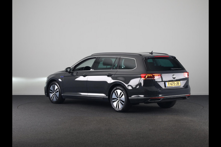 Volkswagen Passat Variant 1.4 TSI PHEV GTE Business 218 pk Automaat (DSG) | Navigatie |Parkeersensoren (Park assist) | Achteruitrijcamera | Matrix LED koplampen |Travel Assist | Stoelverwarming |