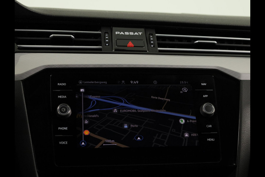 Volkswagen Passat Variant 1.4 TSI PHEV GTE Business 218 pk Automaat (DSG) | Navigatie |Parkeersensoren (Park assist) | Achteruitrijcamera | Matrix LED koplampen |Travel Assist | Stoelverwarming |
