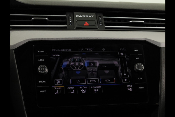 Volkswagen Passat Variant 1.4 TSI PHEV GTE Business 218 pk Automaat (DSG) | Navigatie |Parkeersensoren (Park assist) | Achteruitrijcamera | Matrix LED koplampen |Travel Assist | Stoelverwarming |