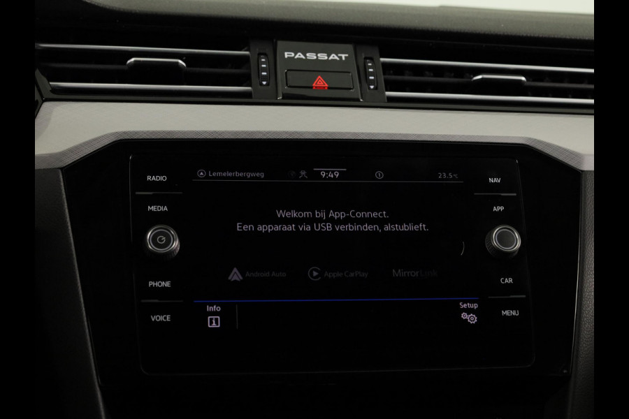 Volkswagen Passat Variant 1.4 TSI PHEV GTE Business 218 pk Automaat (DSG) | Navigatie |Parkeersensoren (Park assist) | Achteruitrijcamera | Matrix LED koplampen |Travel Assist | Stoelverwarming |