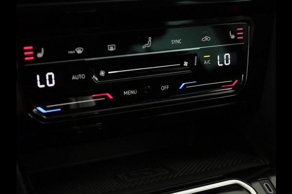 Volkswagen Passat Variant 1.4 TSI PHEV GTE Business 218 pk Automaat (DSG) | Navigatie |Parkeersensoren (Park assist) | Achteruitrijcamera | Matrix LED koplampen |Travel Assist | Stoelverwarming |
