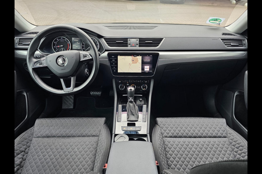 Škoda Superb Combi 1.5 TSI ACT Style Business | Navi | Camera | Wegkl. Trekhaak | Stoelverwarming |