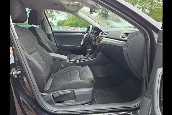 Škoda Superb Combi 1.5 TSI ACT Style Business | Navi | Camera | Wegkl. Trekhaak | Stoelverwarming |