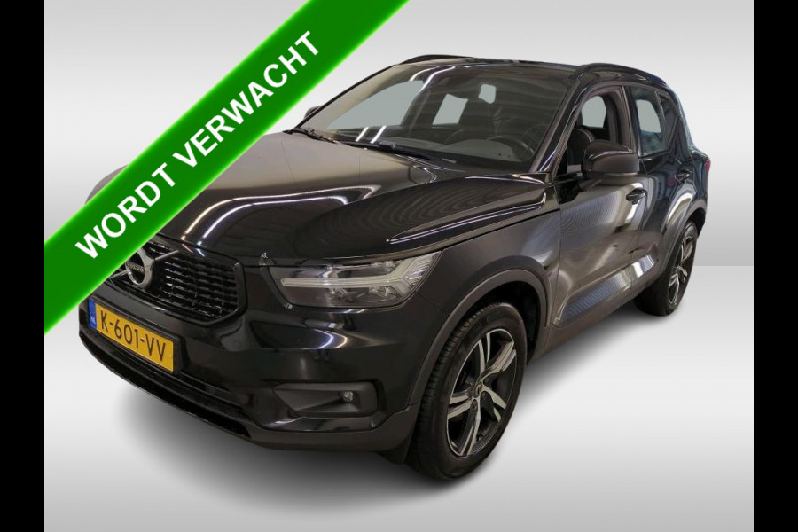 Volvo XC40 1.5 T2 130PK R-Design / Trekhaak / 1/2 Leder / Airco-ecc./ Navigatie / Stoelverwarming / Pdc./