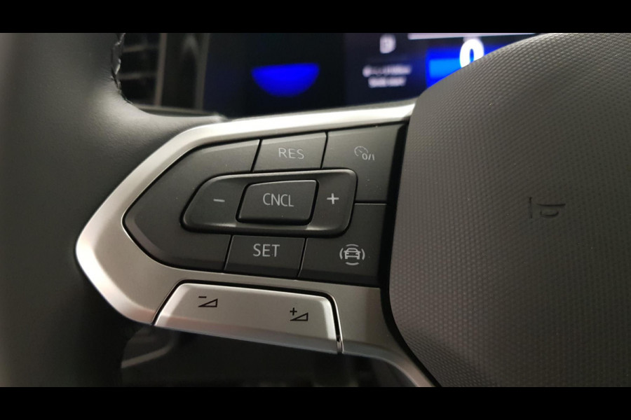 Volkswagen Polo 1.0 TSI Automaat Life Navigatie Airco Digitale Cockpit Stoelverwarming DAB Led Parkeer sensoren