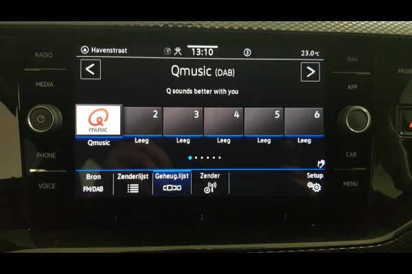Volkswagen Polo 1.0 TSI Automaat Life Navigatie Airco Digitale Cockpit Stoelverwarming DAB Led Parkeer sensoren
