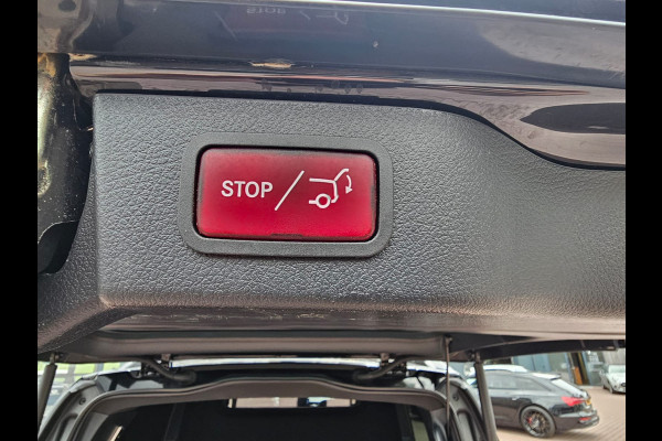Mercedes-Benz V-Klasse 300d 4-MATIC Extra Lang DC Avantgarde | LED | ACC | Leder | Stoelverwarming | Burmester | App-connect | Trekhaak | LMV 19" | 360 Camera | Lane Assist | Schuifdeuren elektrisch |