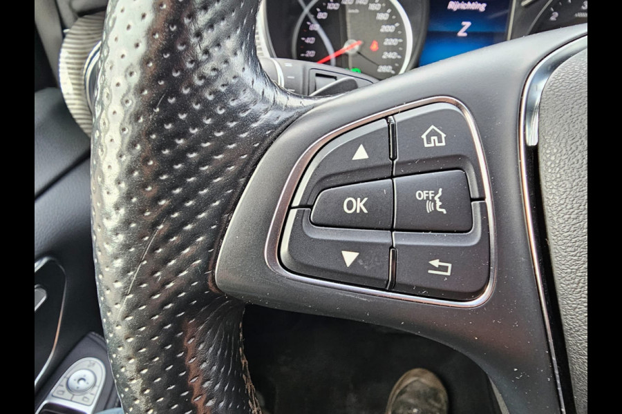 Mercedes-Benz V-Klasse 300d 4-MATIC Extra Lang DC Avantgarde | LED | ACC | Leder | Stoelverwarming | Burmester | App-connect | Trekhaak | LMV 19" | 360 Camera | Lane Assist | Schuifdeuren elektrisch |