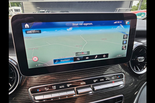 Mercedes-Benz V-Klasse 300d 4-MATIC Extra Lang DC Avantgarde | LED | ACC | Leder | Stoelverwarming | Burmester | App-connect | Trekhaak | LMV 19" | 360 Camera | Lane Assist | Schuifdeuren elektrisch |