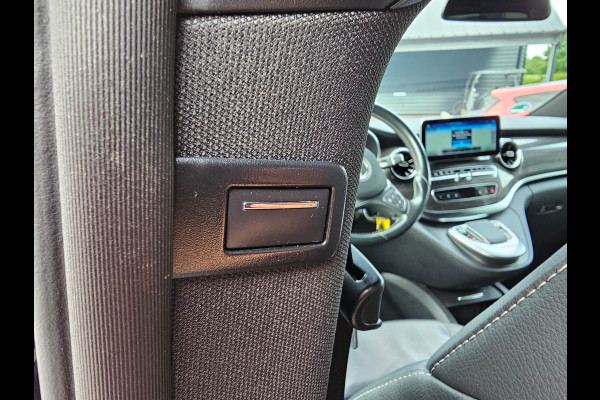 Mercedes-Benz V-Klasse 300d 4-MATIC Extra Lang DC Avantgarde | LED | ACC | Leder | Stoelverwarming | Burmester | App-connect | Trekhaak | LMV 19" | 360 Camera | Lane Assist | Schuifdeuren elektrisch |