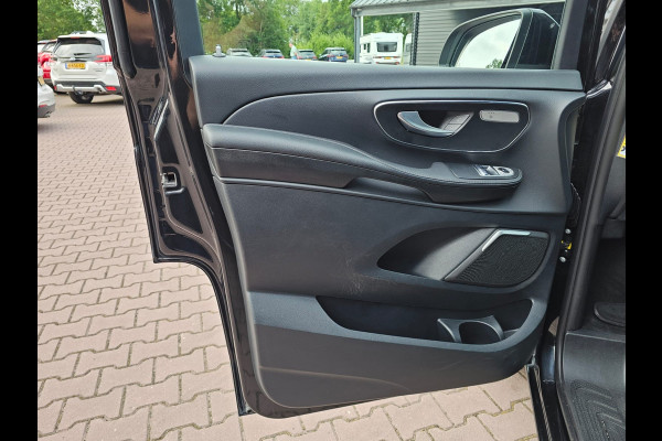 Mercedes-Benz V-Klasse 300d 4-MATIC Extra Lang DC Avantgarde | LED | ACC | Leder | Stoelverwarming | Burmester | App-connect | Trekhaak | LMV 19" | 360 Camera | Lane Assist | Schuifdeuren elektrisch |