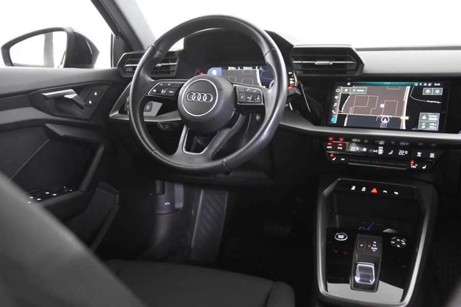 Audi A3 Sportback 30 TFSI *1ste Eigenaar*Navigatie*Stoelverwarming*Keyless*
