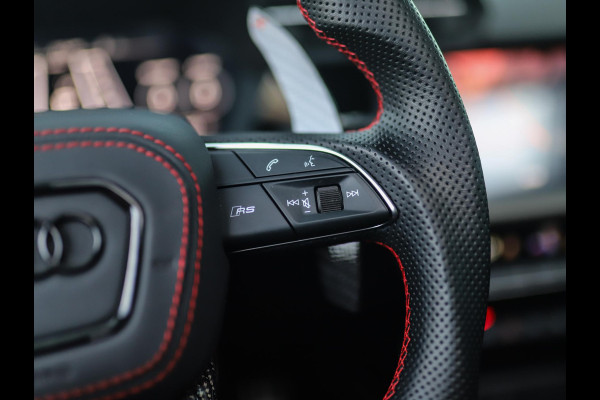 Audi RS 3 Limousine 2.5 TFSI A3 quattro | Keramisch | Carbon | Keyless | B&O | Pano