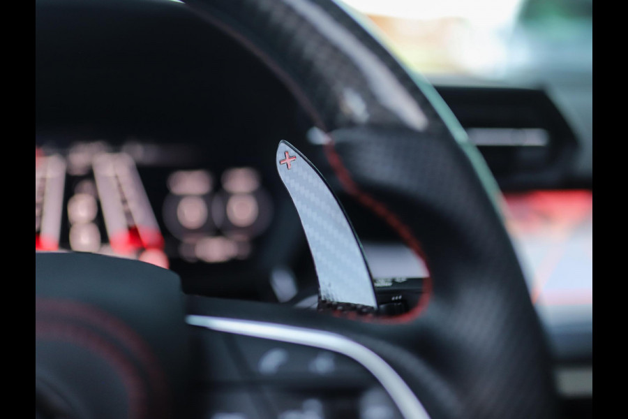 Audi RS 3 Limousine 2.5 TFSI A3 quattro | Keramisch | Carbon | Keyless | B&O | Pano