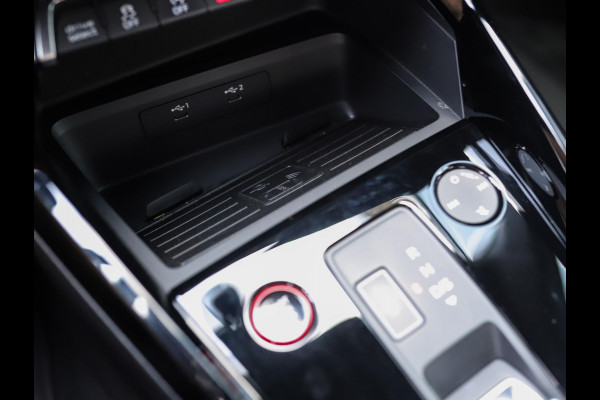 Audi RS 3 Limousine 2.5 TFSI A3 quattro | Keramisch | Carbon | Keyless | B&O | Pano