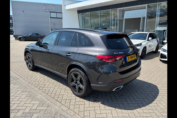 Mercedes-Benz GLC 300e AMG // Panorama dak // Trekhaak // Burmester // Headup // Memory Stoelen // Distronic // 360 Camera