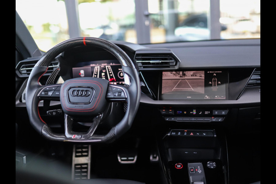 Audi RS 3 Limousine 2.5 TFSI A3 quattro | Keramisch | Carbon | Keyless | B&O | Pano