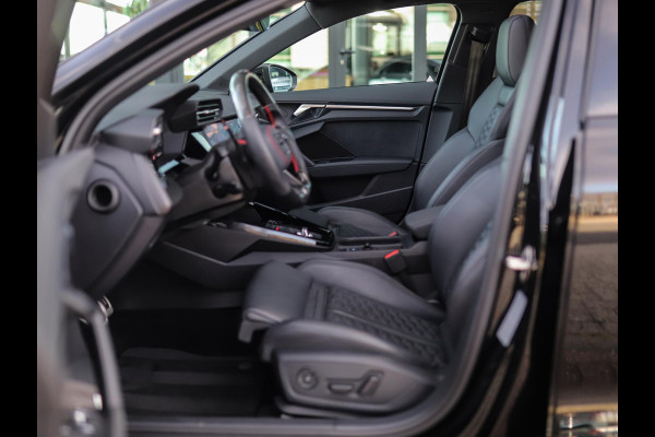 Audi RS 3 Limousine 2.5 TFSI A3 quattro | Keramisch | Carbon | Keyless | B&O | Pano