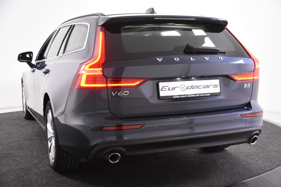 Volvo V60 2.0 B3 Momentum *1ste Eigenaar*Panoramadak*Stoelverwarming*