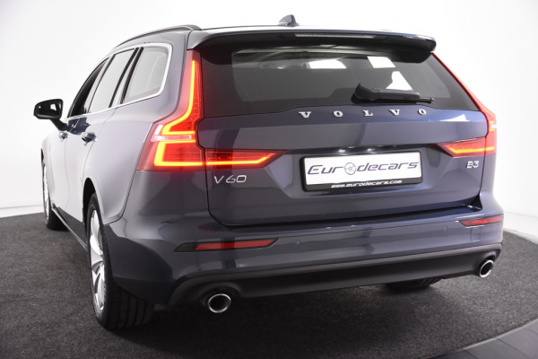 Volvo V60 2.0 B3 Momentum *1ste Eigenaar*Panoramadak*Stoelverwarming*