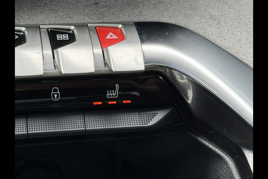Peugeot 3008 1.6 HYbrid4 300 GT | Camera 360 | kantel schuifdak | Apple carplay/Android Auto | Stoelverwarming