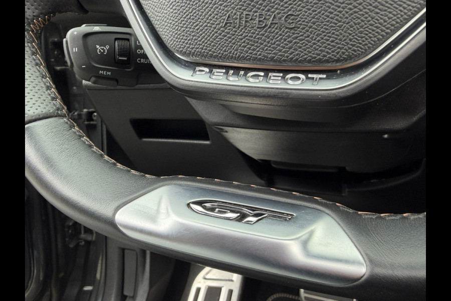 Peugeot 3008 1.6 HYbrid4 300 GT | Camera 360 | kantel schuifdak | Apple carplay/Android Auto | Stoelverwarming