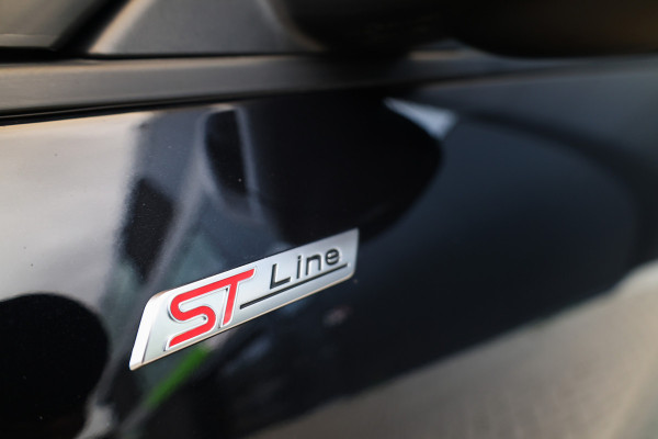 Ford Kuga 2.5 FHEV ST-LINE | BTW | STOEL+STUURWIELVERWARMING | CAMERA | CARPLAY |