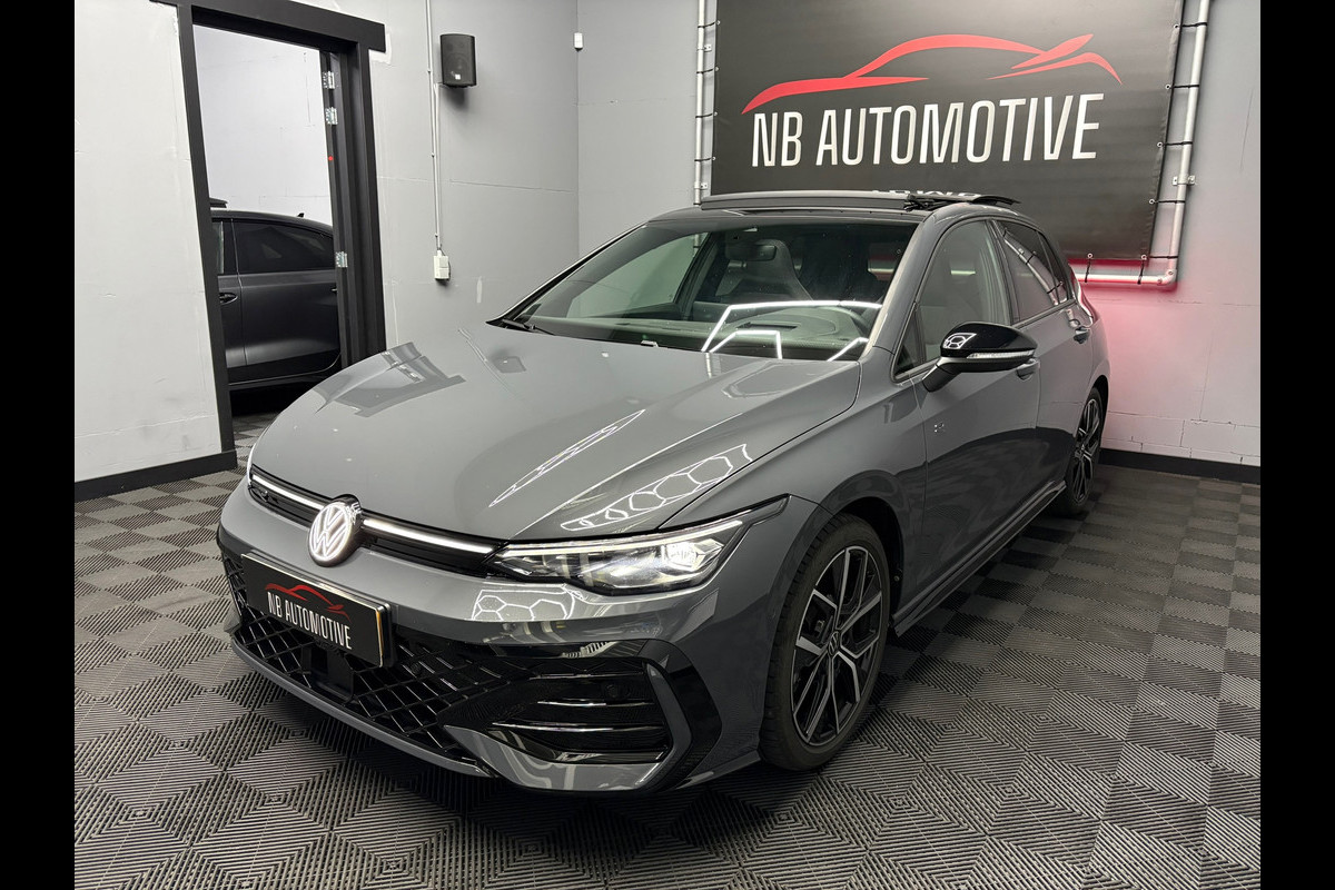Volkswagen Golf 8.5 1.5 TSI R-Line Pano Trekhaak