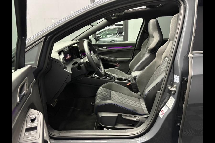 Volkswagen Golf 8.5 1.5 TSI R-Line Pano Trekhaak