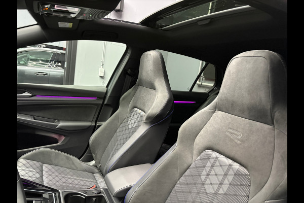 Volkswagen Golf 8.5 1.5 TSI R-Line Pano Trekhaak