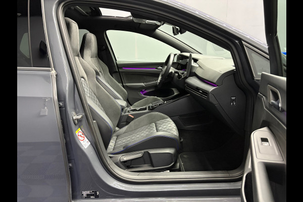 Volkswagen Golf 8.5 1.5 TSI R-Line Pano Trekhaak