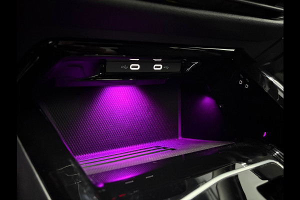 Volkswagen Golf 8.5 1.5 TSI R-Line Pano Trekhaak