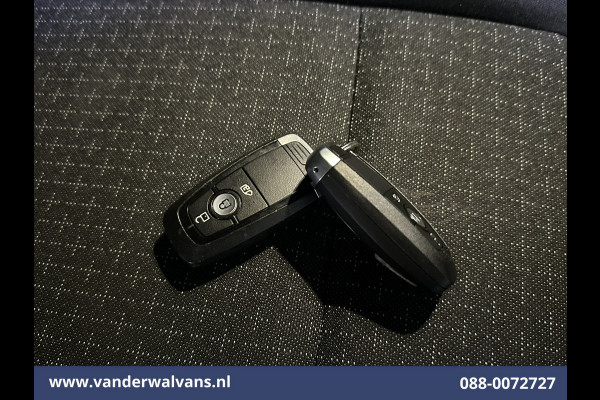 Ford Transit Custom 2.0 TDCI 111pk L1H1 Euro6 Airco | Camera | LED | Apple Carplay | Cruisecontrol Android Auto, Verwarmde voorruit, Parkeersensoren, Bijrijdersbank