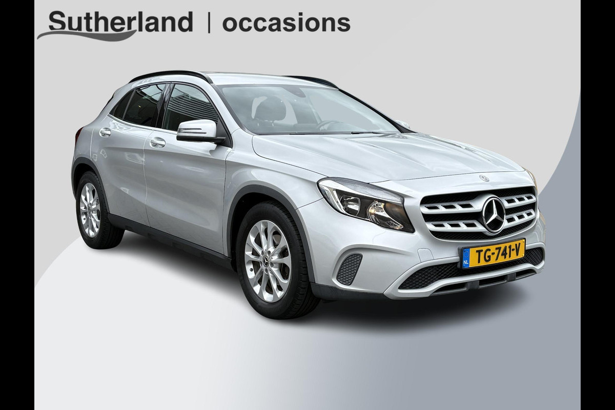 Mercedes-Benz GLA 180 Business Solution | Automaat | Trekhaak | Elek. Kofferklep | Camera | Dealer onderhouden