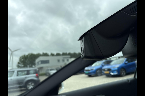 Mercedes-Benz GLA 180 Business Solution | Automaat | Trekhaak | Elek. Kofferklep | Camera | Dealer onderhouden