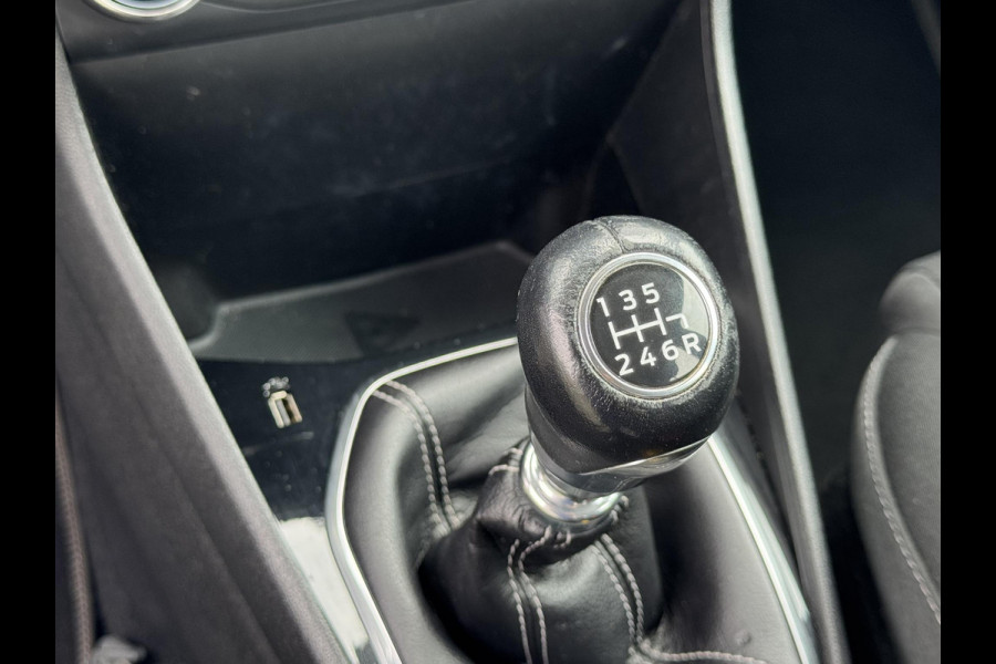 Ford Fiesta 1.0 EcoBoost Titanium NL-AUTO | CAMERA | NAVI | CARPLAY